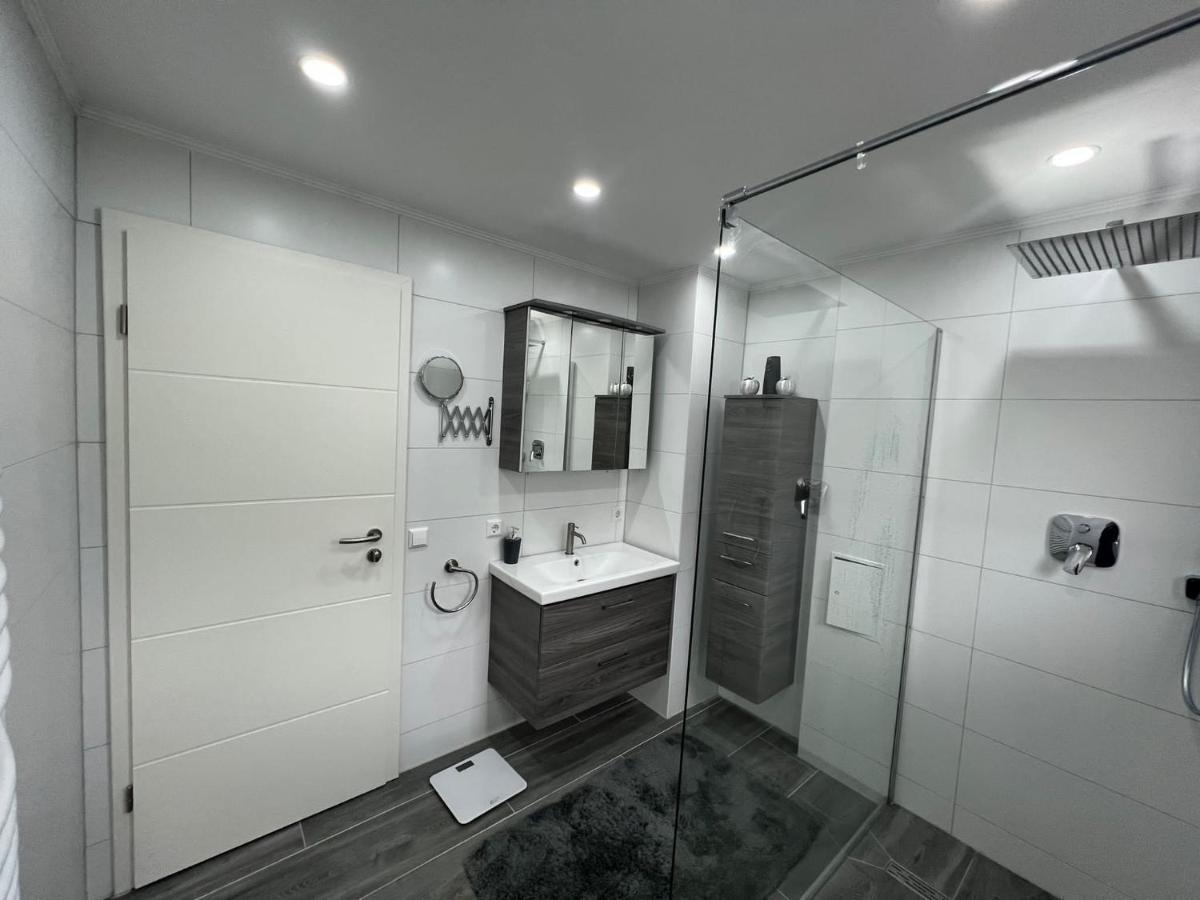 3 Zimmerwohnung In Erbach Apartment *